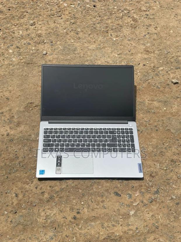 Laptop Lenovo IdeaPad 1 8GB Intel Core I7 SSD 256GB · Photo 1