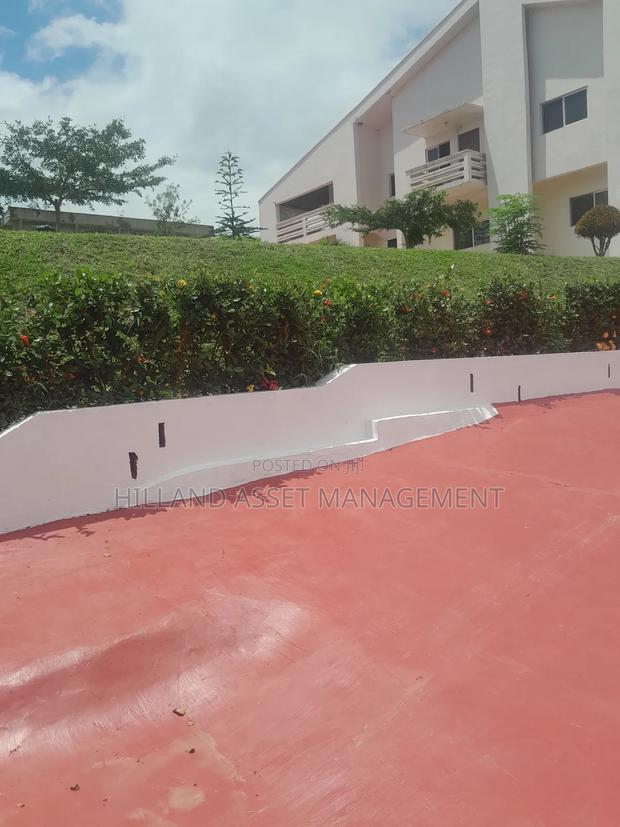 8bdrm House in Takoradi for sale · Photo 4