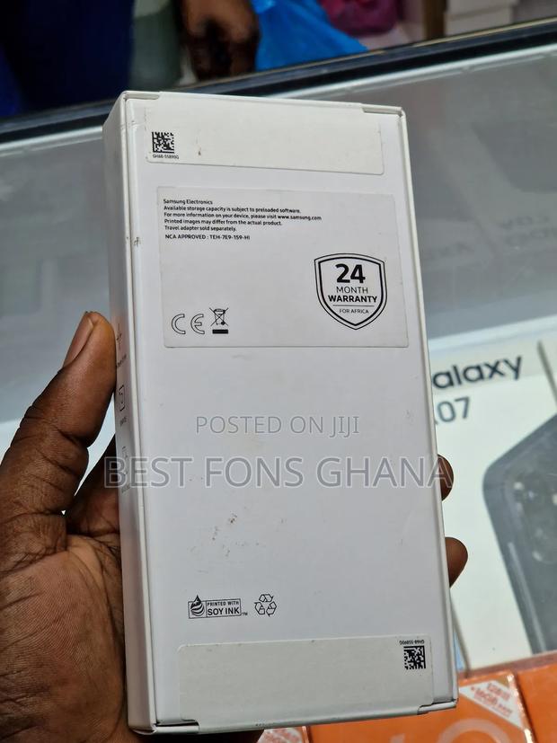 New Samsung Galaxy A17 128 GB · Photo 2