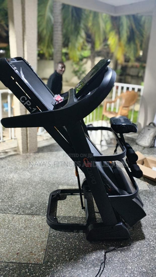 Treadmill With Massager 150kg User Weight · Photo 2