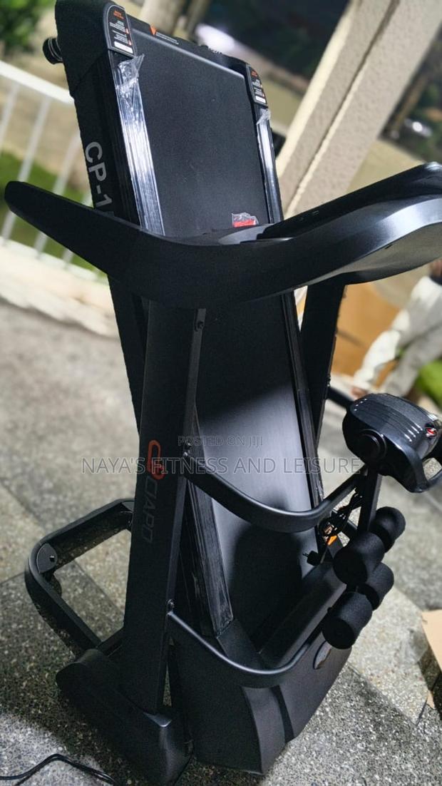 Treadmill With Massager 150kg User Weight · Photo 4