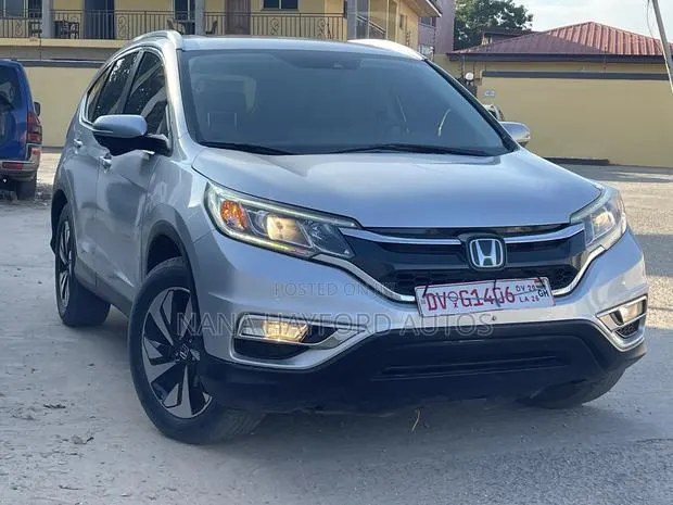 Honda CR-V 2016 Silver · Photo 1