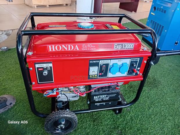 Honda Key and Pull Start 10kva 13000watts Petrol Generator 10kva Honda · Photo 2