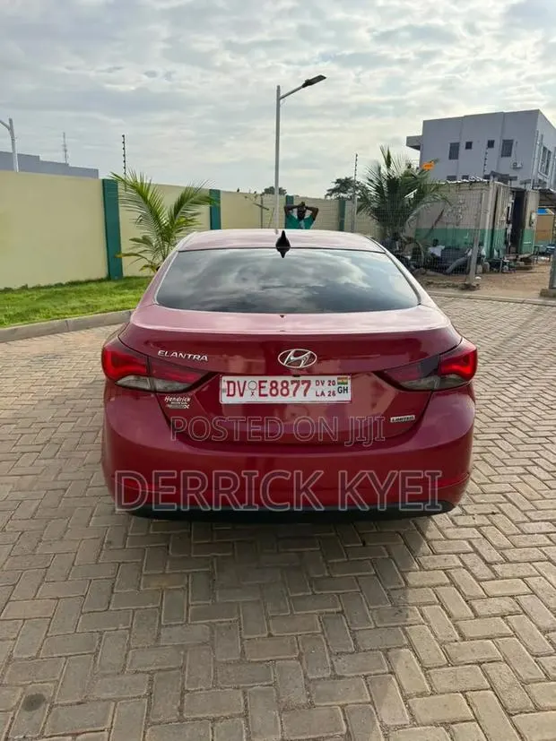 Hyundai Elantra Limited 4dr Sedan (1.8L 4cyl 6A) 2014 Red · Photo 1
