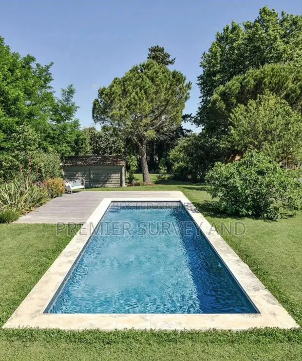 Modern Swimming Pool Design and Construction · Photo 1