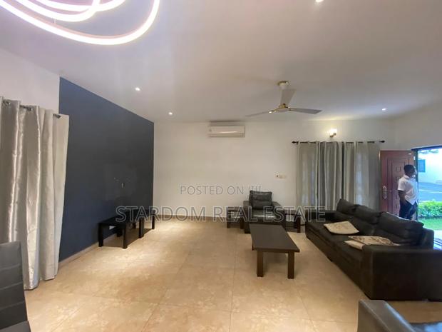3bdrm Townhouse / Terrace in Agbogba for rent · Photo 5