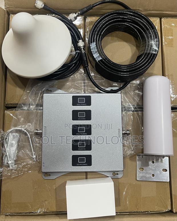 4g Network Signal Booster - High Power 5-Band Signal Booster · Photo 3