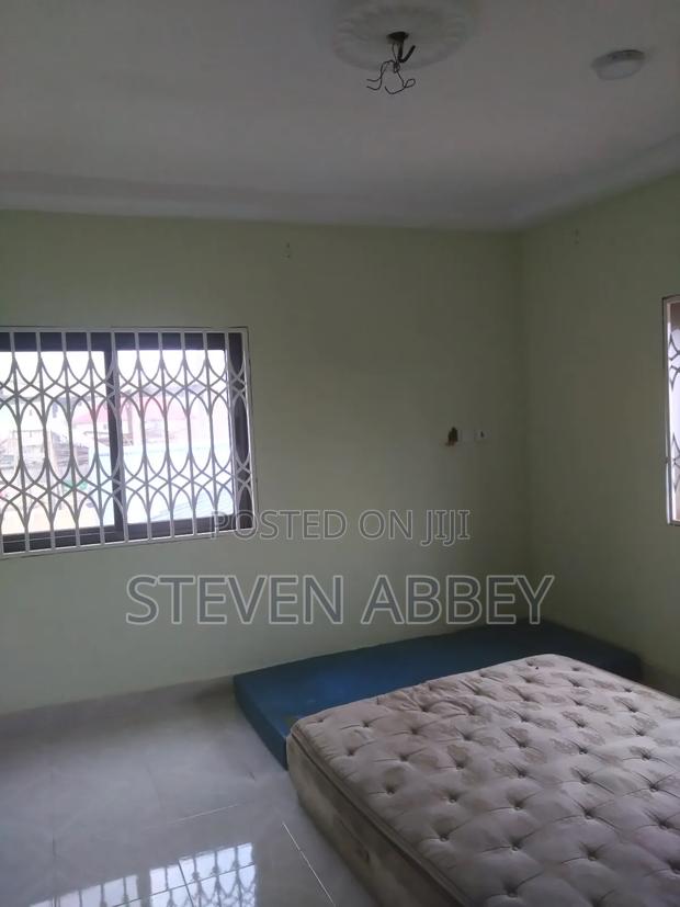 2bdrm Apartment in Adom Agency, Teshie for rent · Photo 3