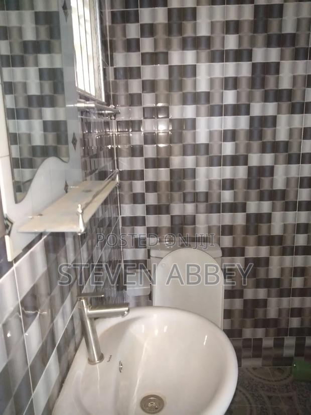 2bdrm Apartment in Adom Agency, Teshie for rent · Photo 8