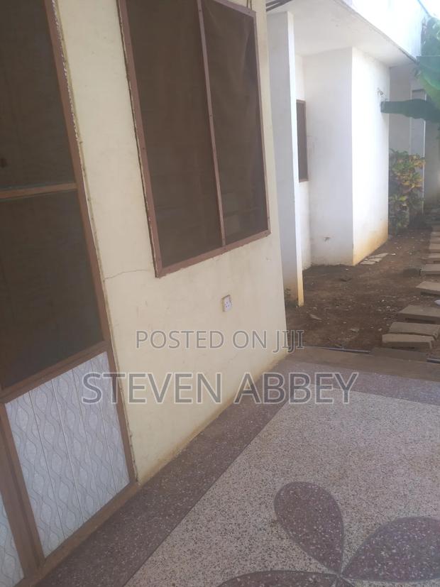 2bdrm Apartment in Adom Agency, Tsui-Bleoo for rent · Photo 2
