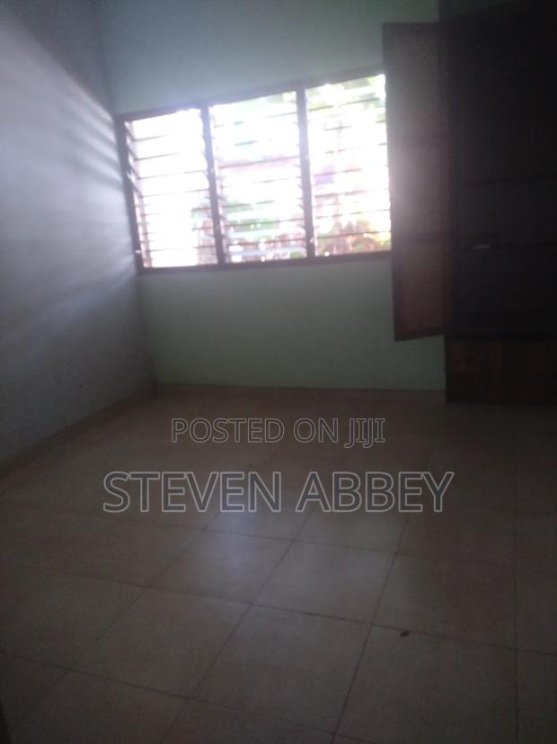 2bdrm Apartment in Adom Agency, Tsui-Bleoo for rent · Photo 3