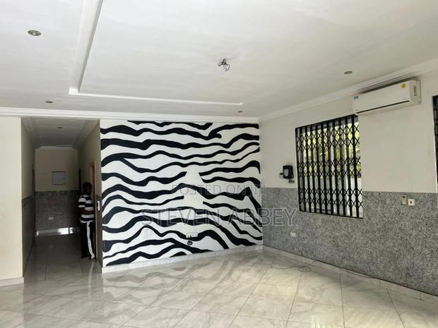 Furnished 3bdrm House in Adom Agency, Lashibi for rent · Photo 2