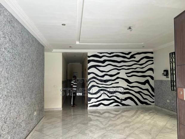Furnished 3bdrm House in Adom Agency, Lashibi for rent · Photo 5