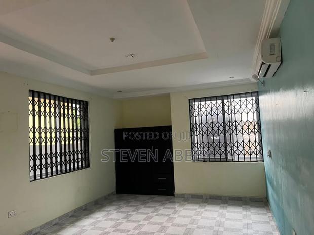 Furnished 3bdrm House in Adom Agency, Lashibi for rent · Photo 6