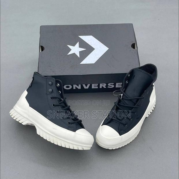 Converse All Star Lugged Sneakers · Photo 2