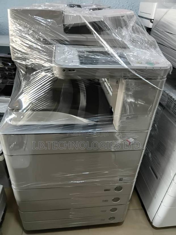 Canon Adv C5235i · Photo 1