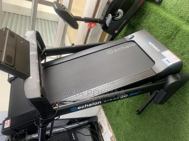 Echelon Stride Treadmill 115kg · Photo 2