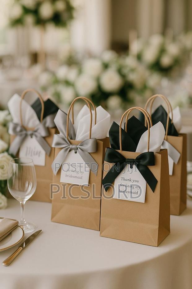 Gift Boxes · Photo 3