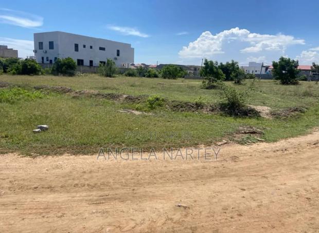 Land at Celebrity Hills Sakumono-Lashibi · Photo 1