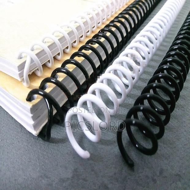 Spiral Comb Binding · Photo 4