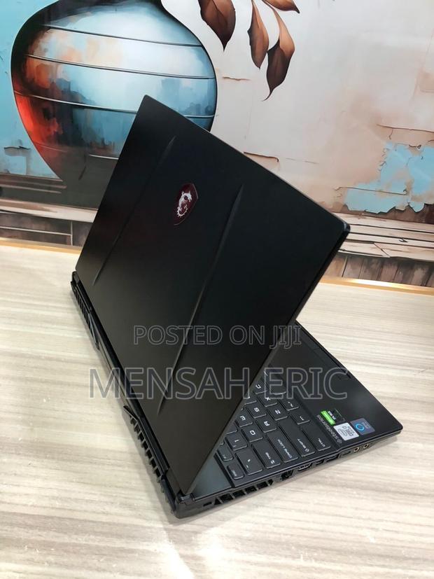 Laptop MSI 16GB Intel Core I7 SSD 1T · Photo 1