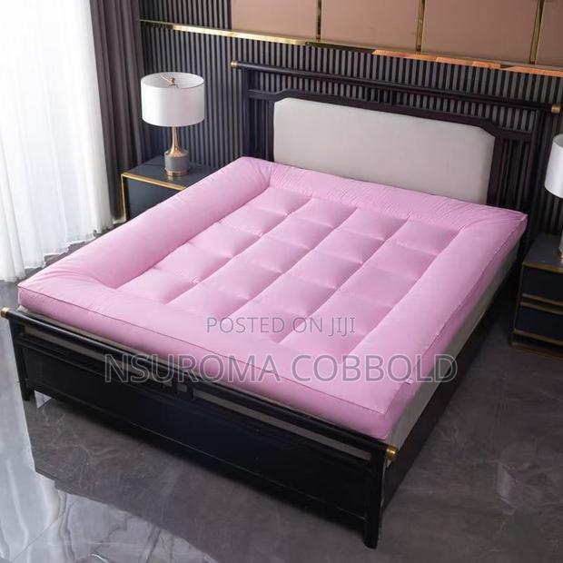Quality Bed Topper · Photo 1