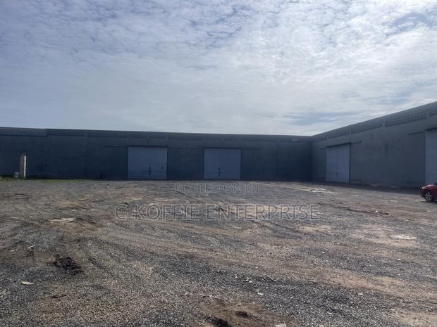 4,000 SQM Warehouse on 3 Acers Land at Tema · Photo 8
