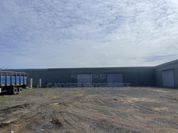 4,000 SQM Warehouse on 3 Acers Land at Tema · Photo 4