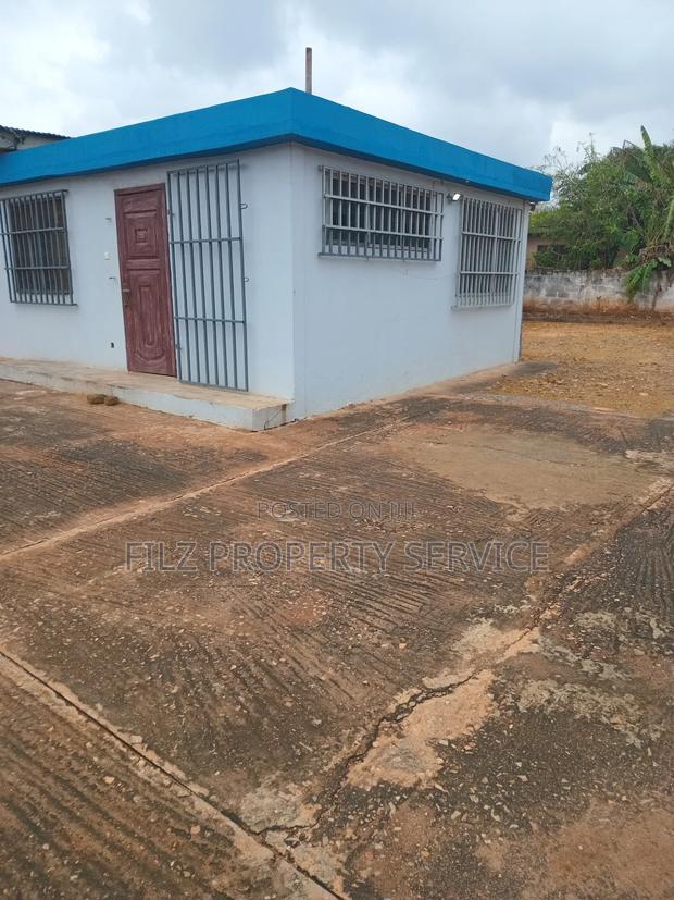 Land for Sale · Photo 4
