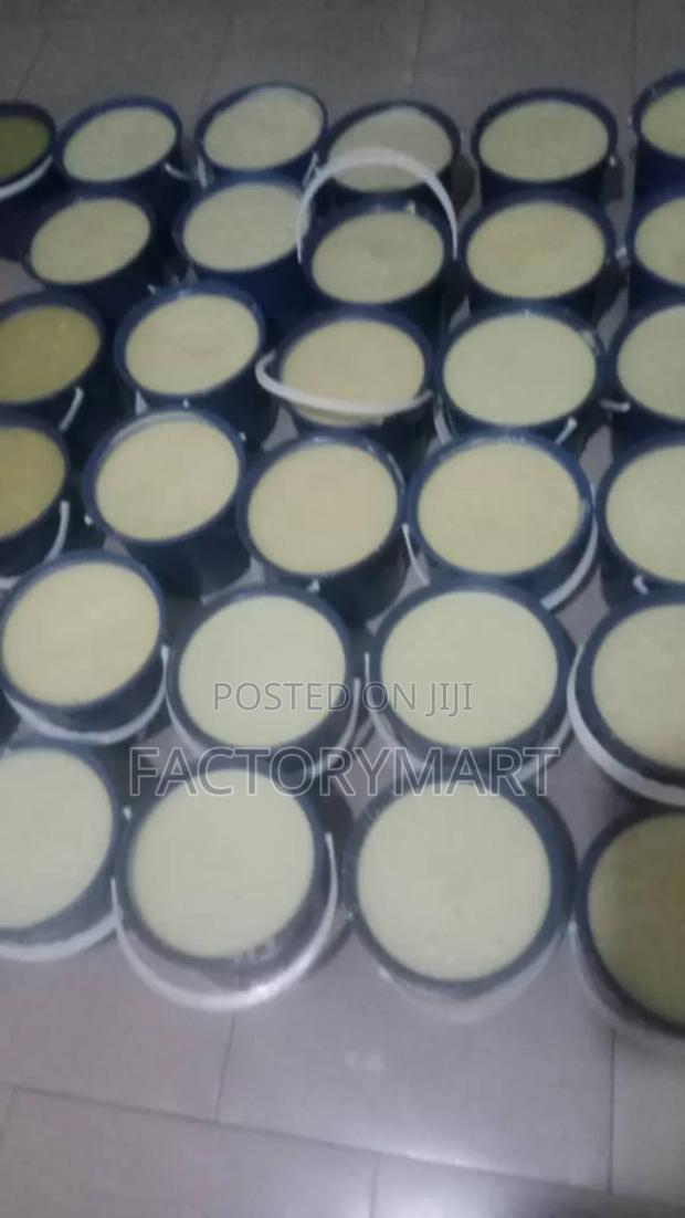 Fresh and Pure Shea Butter Available · Photo 2
