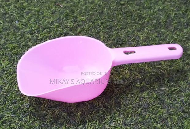 Scoop For Feeding · Photo 2
