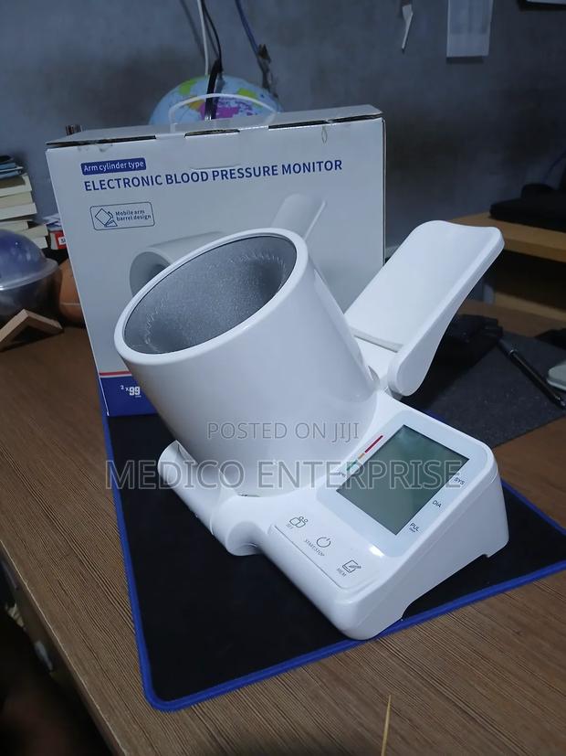 Electronic Blood Pressure Monitor · Photo 1