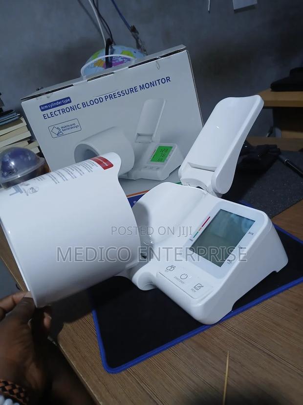 Electronic Blood Pressure Monitor · Photo 2