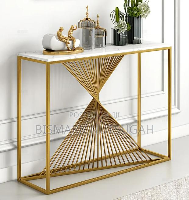 Mercedes-Benz Marble Top Console Table · Photo 7
