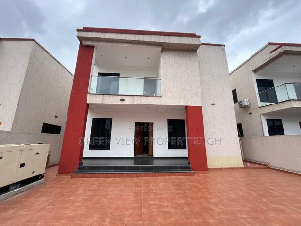 Furnished 4bdrm Duplex in East Legon for rent · Photo 3