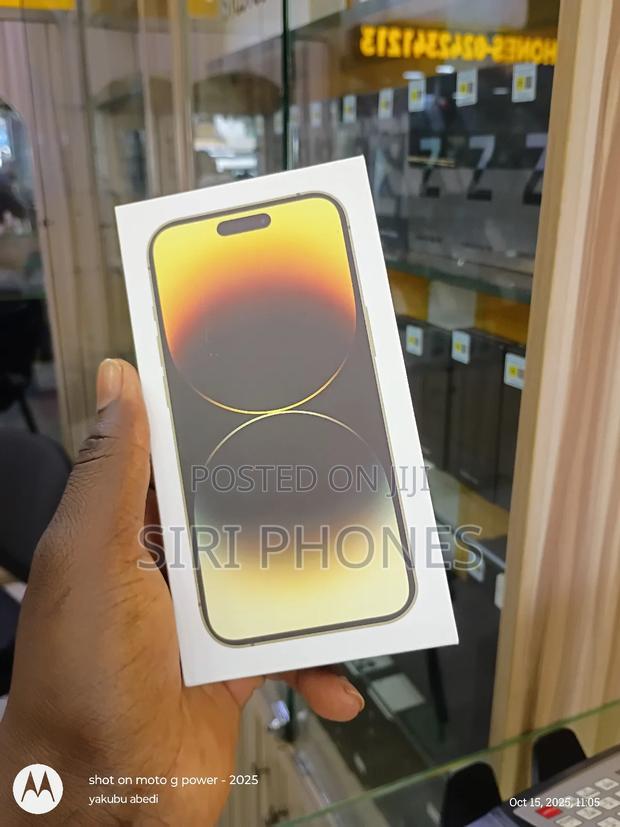 New Apple iPhone 14 Pro 128 GB Gold · Photo 2