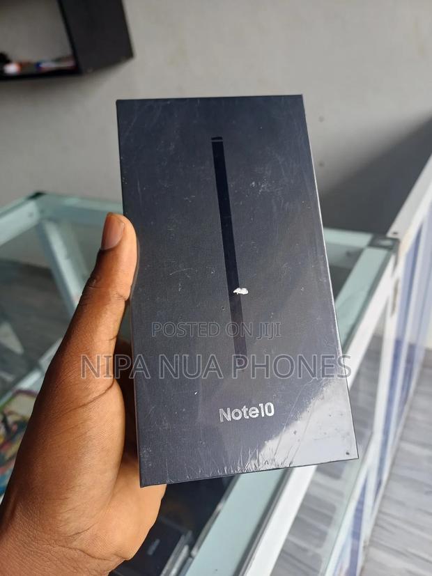 New Samsung Galaxy Note 10 5G 256 GB Black · Photo 1