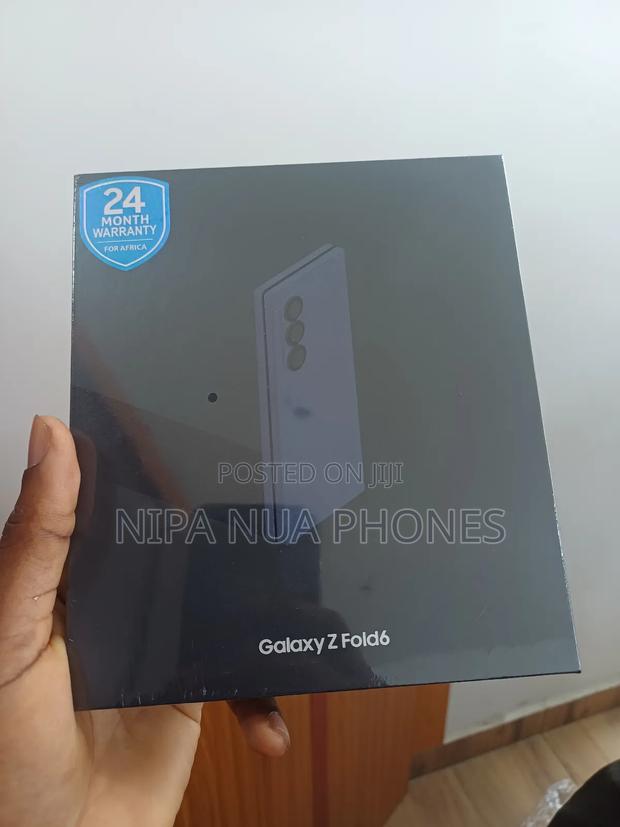 New Samsung Galaxy Z Fold6 256 GB Black · Photo 8