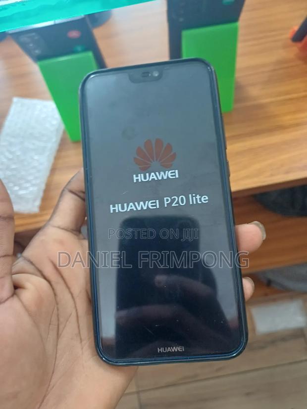 Huawei P20 Lite 128 GB Black · Photo 1