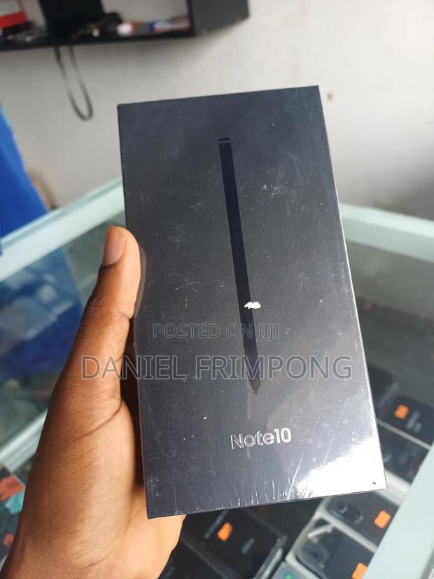 New Samsung Galaxy Note 10 5G 256 GB Black · Photo 2