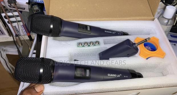 Guang-Le W-15 Wireless Microphone · Photo 1