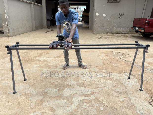 Carbon Fiber Slider Track With Fluid Head · Photo 2