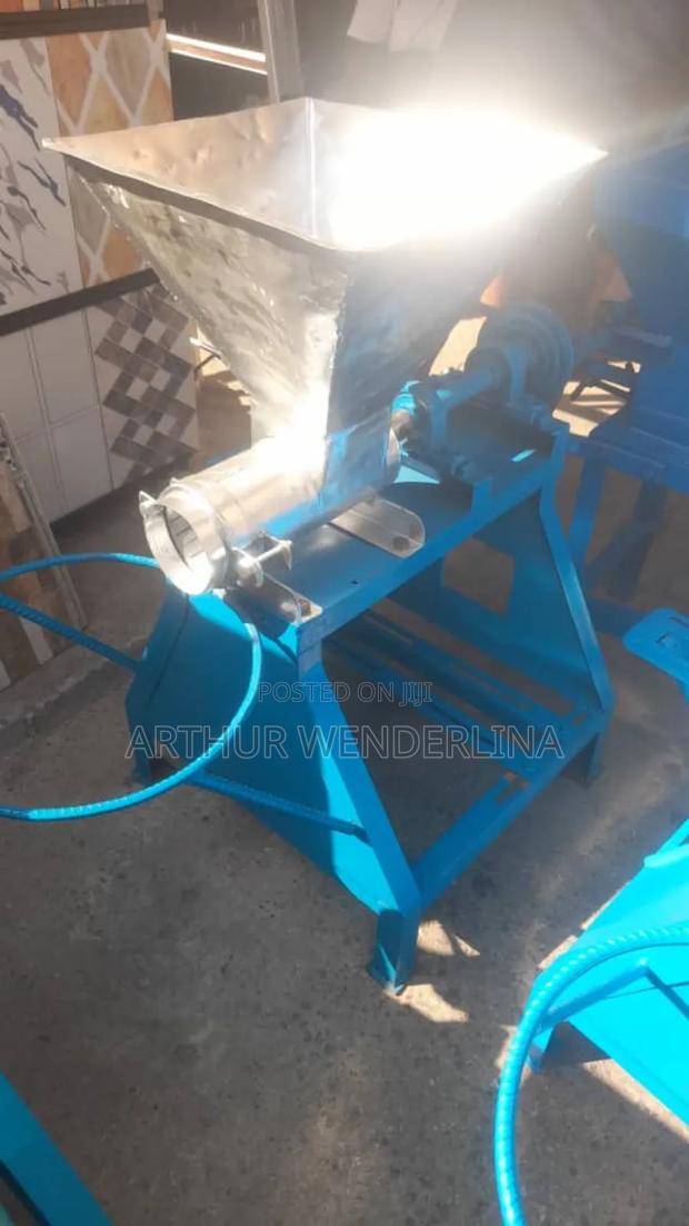 Commercial Fufu Machine · Photo 1