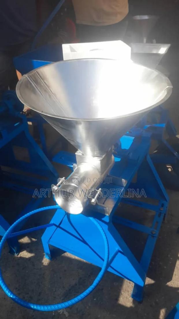 Commercial Fufu Machine · Photo 4