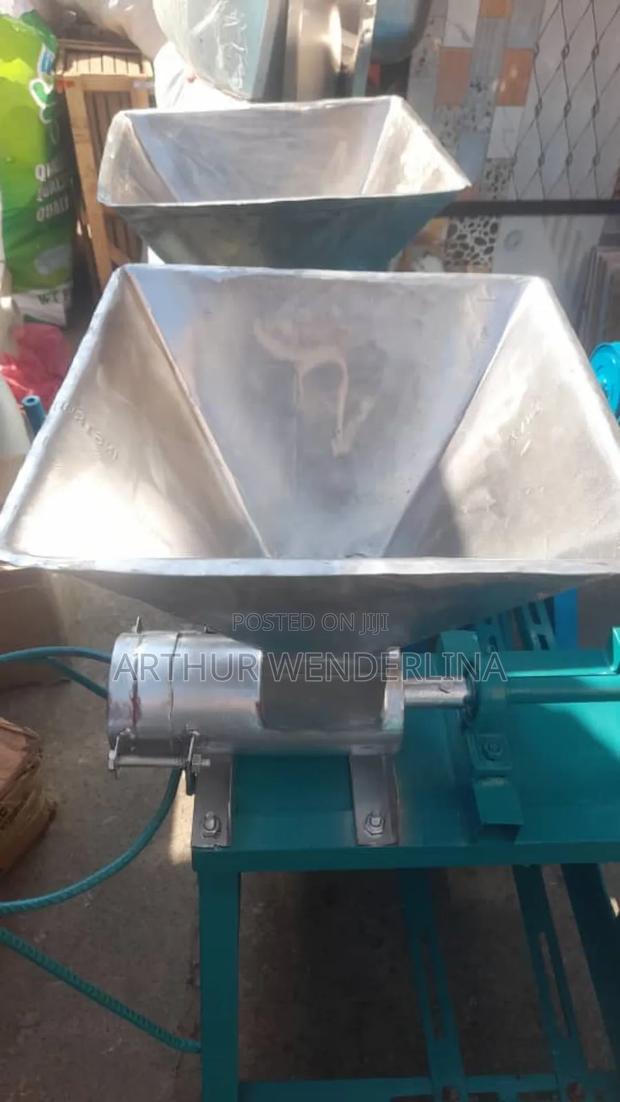 Commercial Fufu Machine · Photo 5