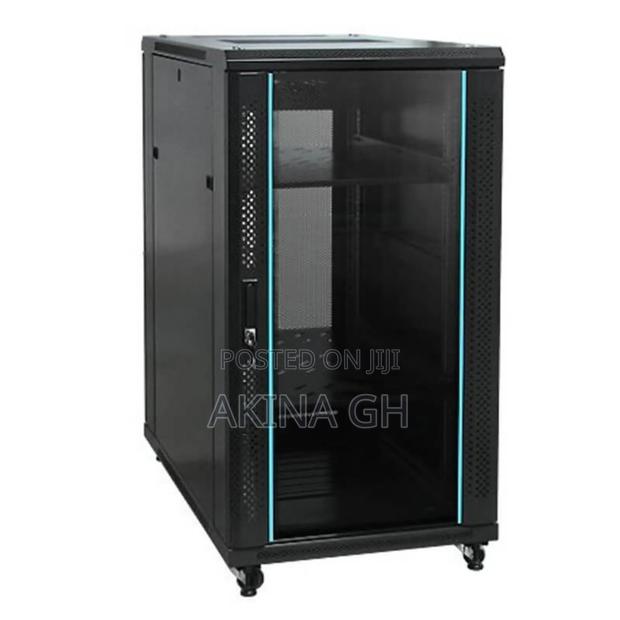 22u Server Rack Cabinet 600x800 · Photo 1