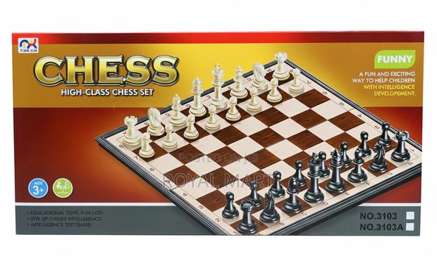 Family Games ( Monopoly, Chess, Scrabble,Jenga and Uno) · Photo 4