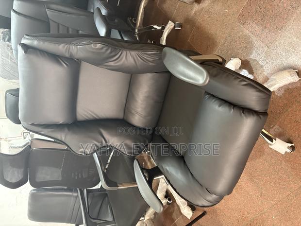 Office Chair · Photo 1