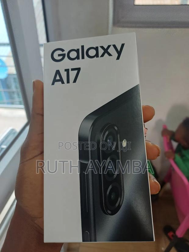 New Samsung Galaxy A17 128 GB Black · Photo 1