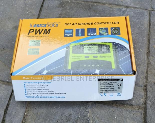 Solar Charge Controller 40a · Photo 1